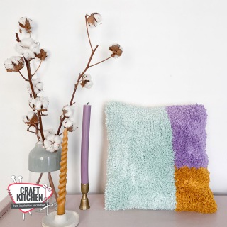 Colourblock Kussen Knopen